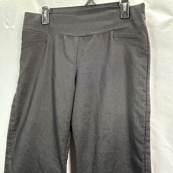 Valia Women's 11/12 Pin Stripe Black Dress Pants Pull On Office Work 32 x 32 - Picture 2 of 10